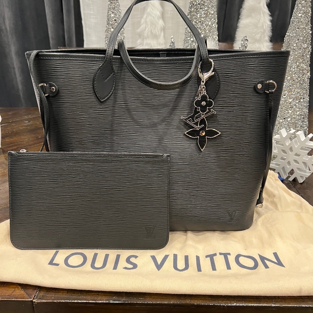 Louis Vuitton Epi Leather Bag